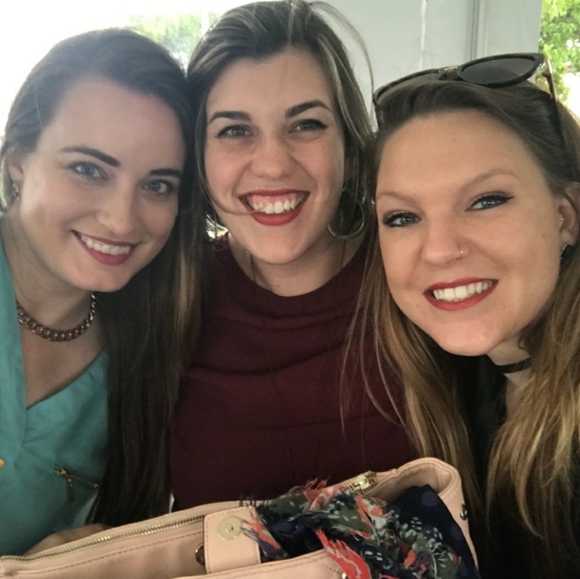 Meet your Posher, Kimberly - Picture 3 of 8